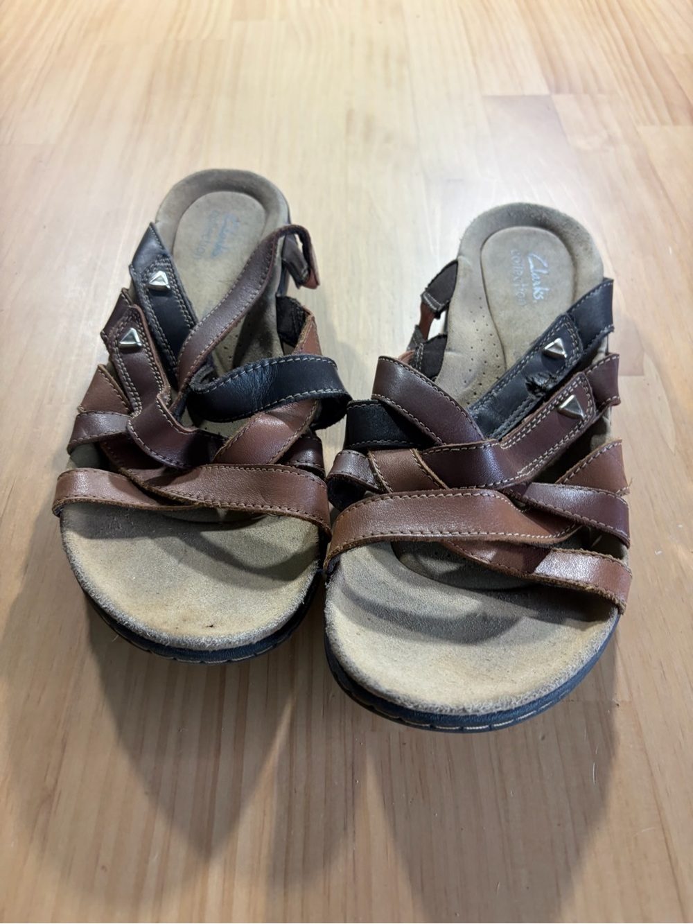 Clarks Brown and Black Braided Leather Slide Sandals A6